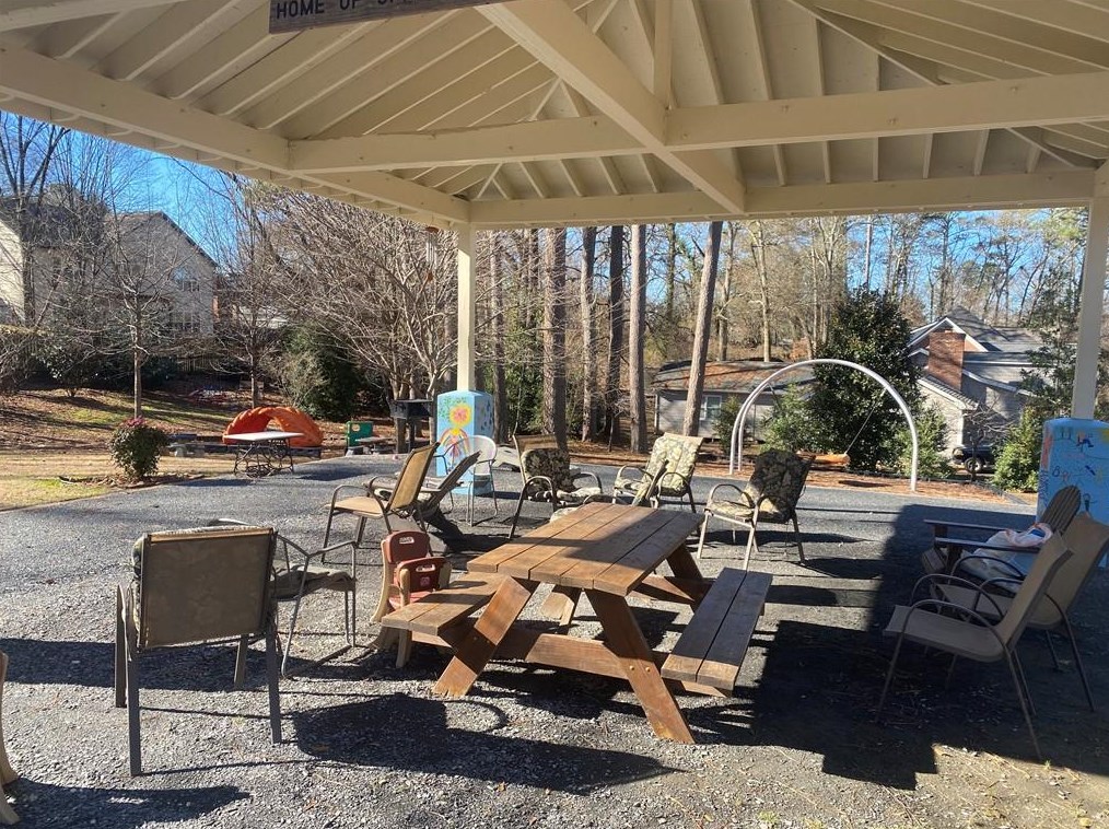 1599 Springbrook Dr, Decatur GA  30033-1819 exterior