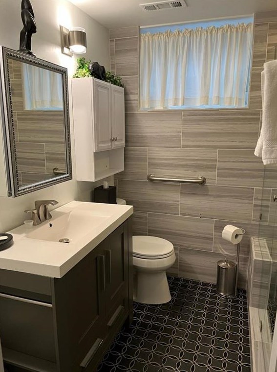 1599 Springbrook Dr, Decatur GA  30033-1819 exterior