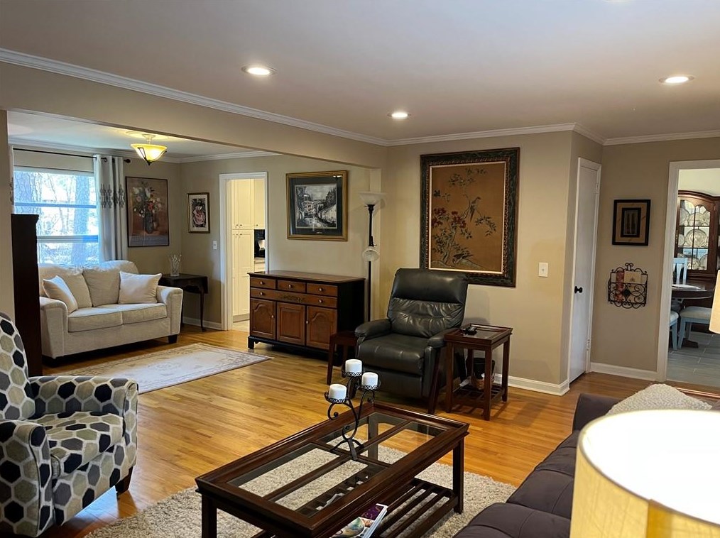 1599 Springbrook Dr, Decatur GA  30033-1819 exterior