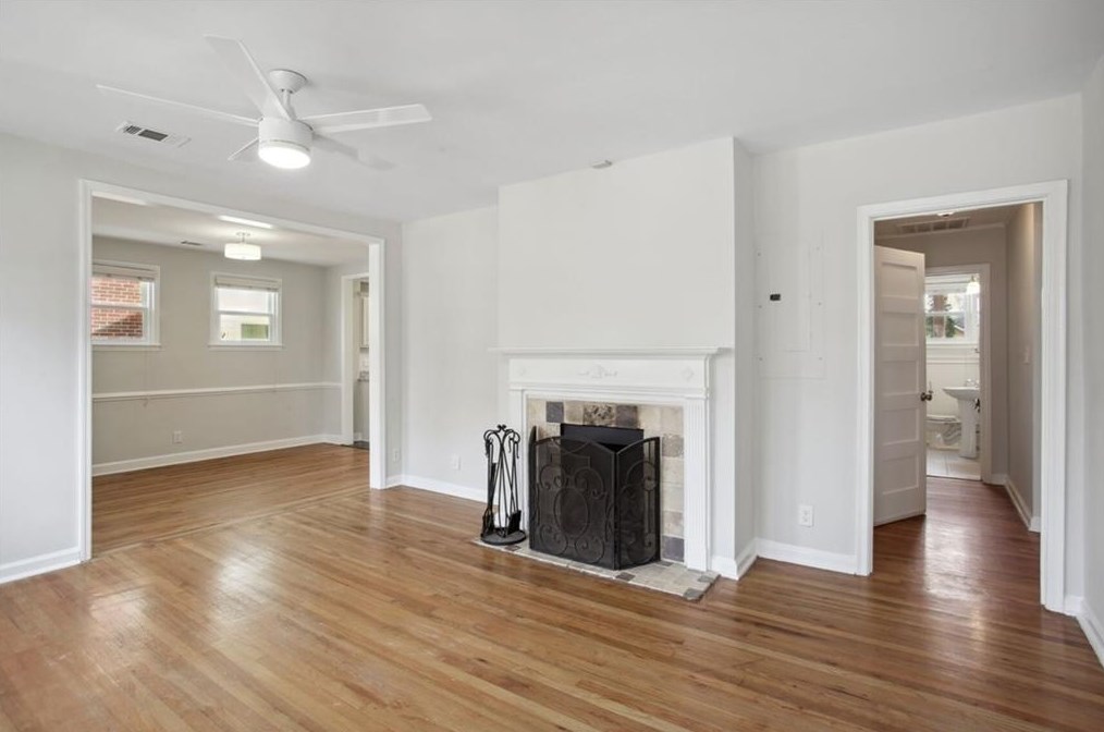 39 Oakridge Ave, Atlanta GA  30317-2915 exterior