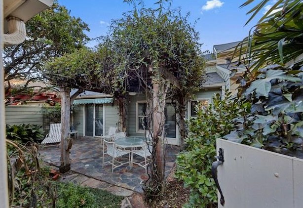 1436 Winston Pl, Decatur GA  30033-1951 exterior