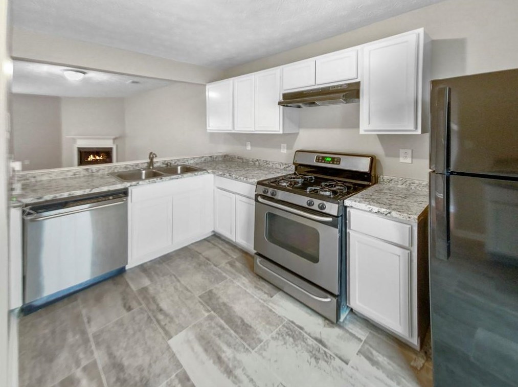 3204 Kingswood Pl, Decatur GA  30034-6715 exterior