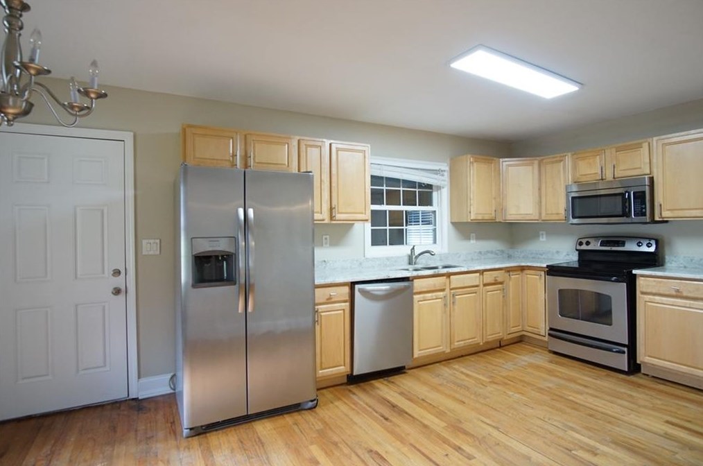 1908 Donna Pl, Decatur GA  30032-5212 exterior