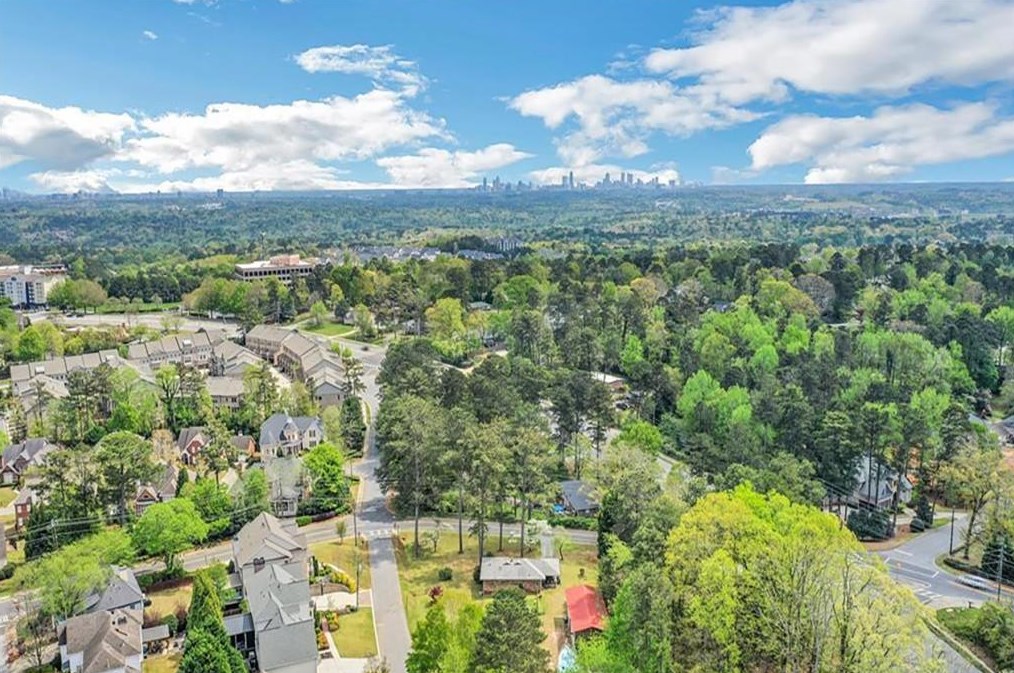 3702 Spring Hill Rd, Smyrna GA  30080-4654 exterior