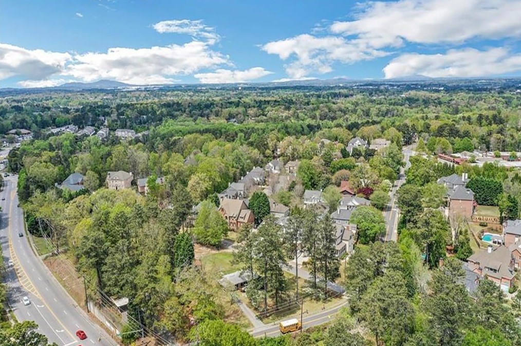 3702 Spring Hill Rd, Smyrna GA  30080-4654 exterior