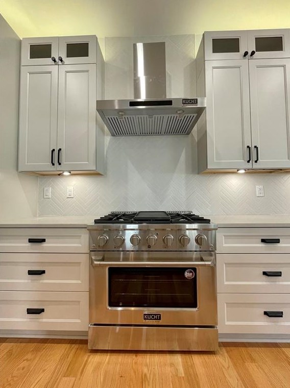 1355 Oldfield Rd, Decatur GA  30030-4551 exterior