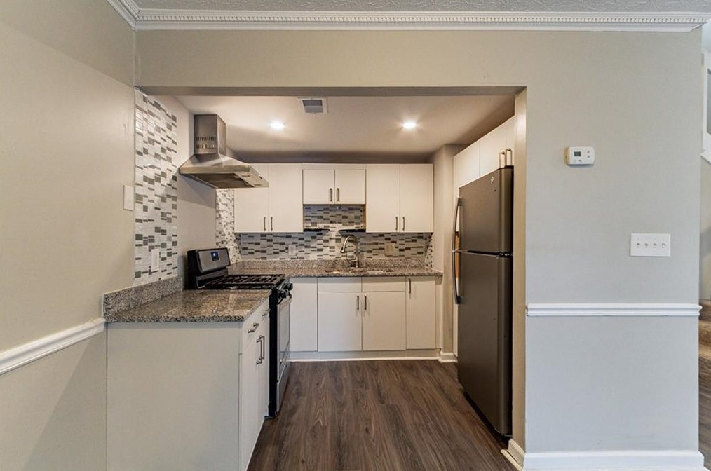 1511 Planters Ridge Ln, Alpharetta GA  30004-8541 exterior