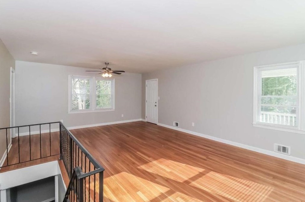 2761 Oldknow Dr, Atlanta GA  30318-7240 exterior