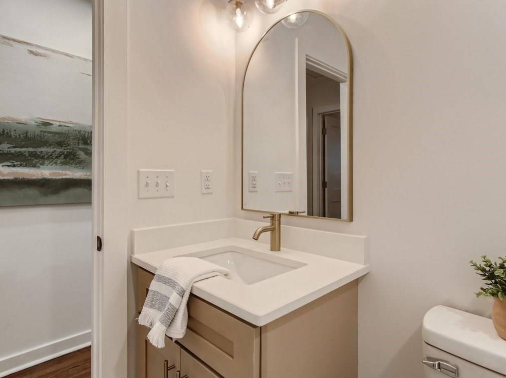 2156 Trailwood Rd, Decatur GA  30032-5338 exterior