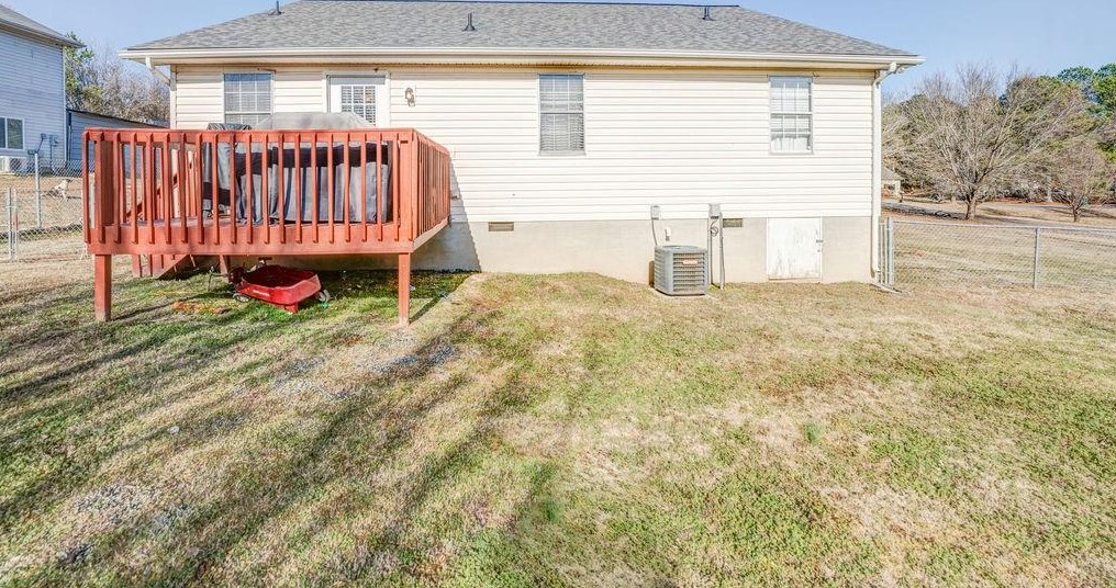 123 Frix Ln, Calhoun GA  30701-4363 exterior