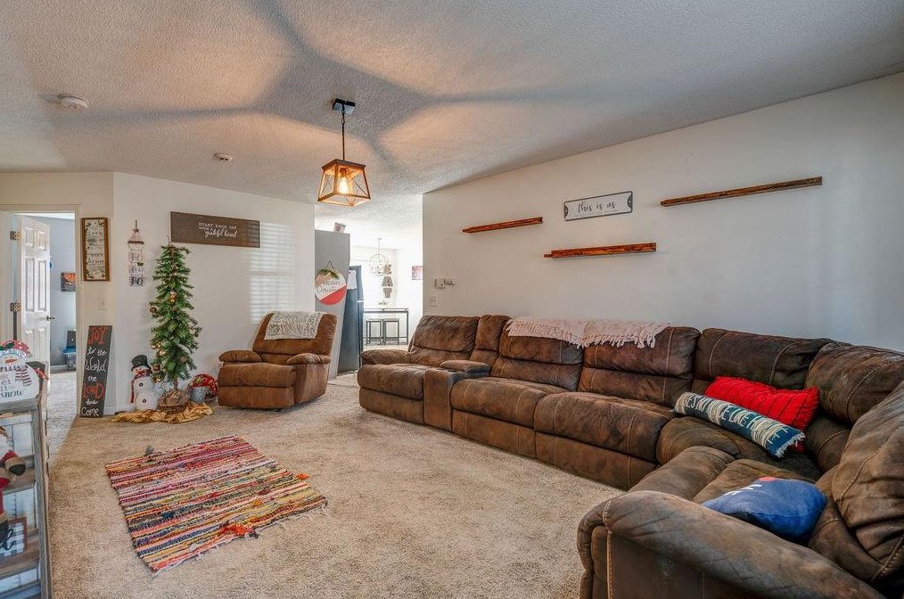 123 Frix Ln, Calhoun GA  30701-4363 exterior