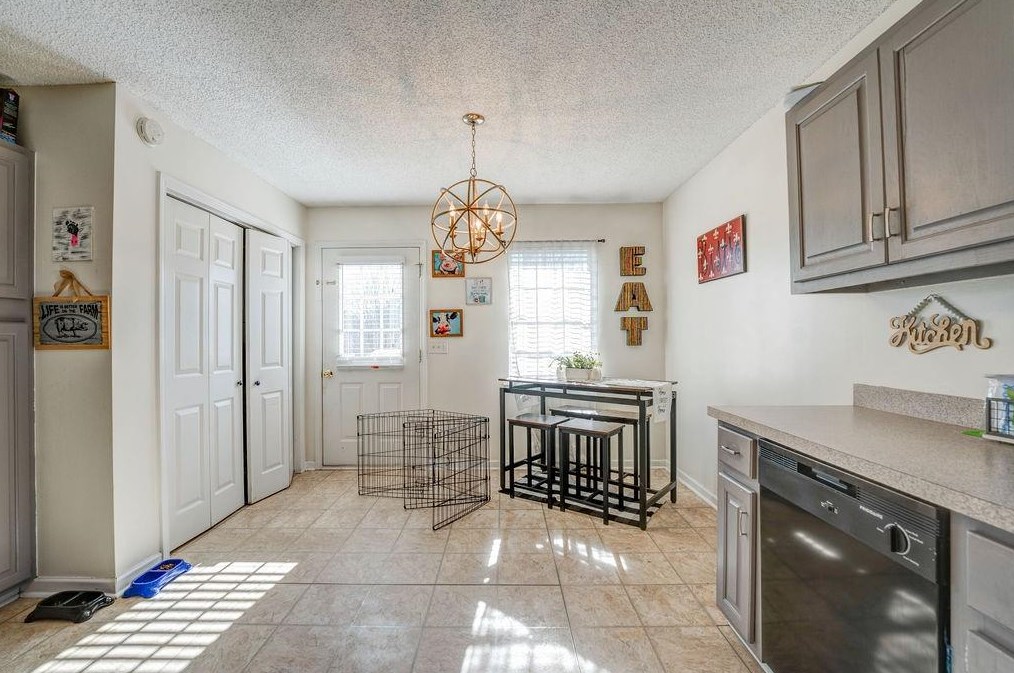 123 Frix Ln, Calhoun GA  30701-4363 exterior