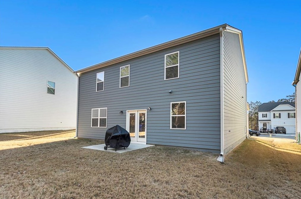 1106 Shadow Glen Dr, Fairburn GA  30213-6504 exterior