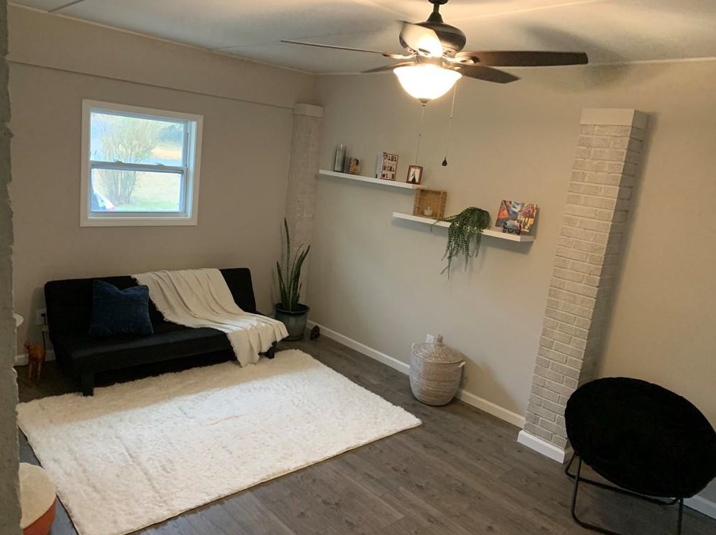 1908 Creekside Ct, Decatur GA  30032-4926 exterior