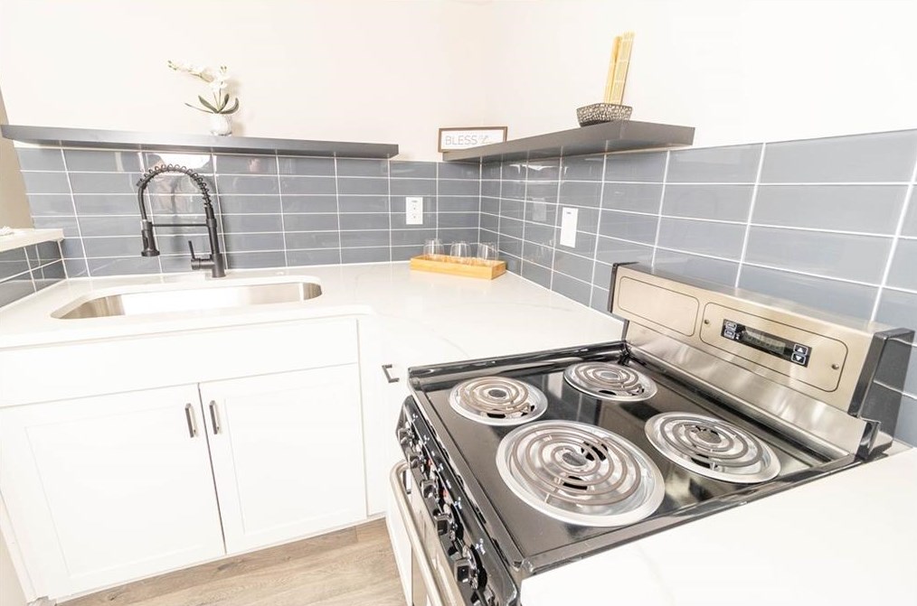 1908 Creekside Ct, Decatur GA  30032-4926 exterior