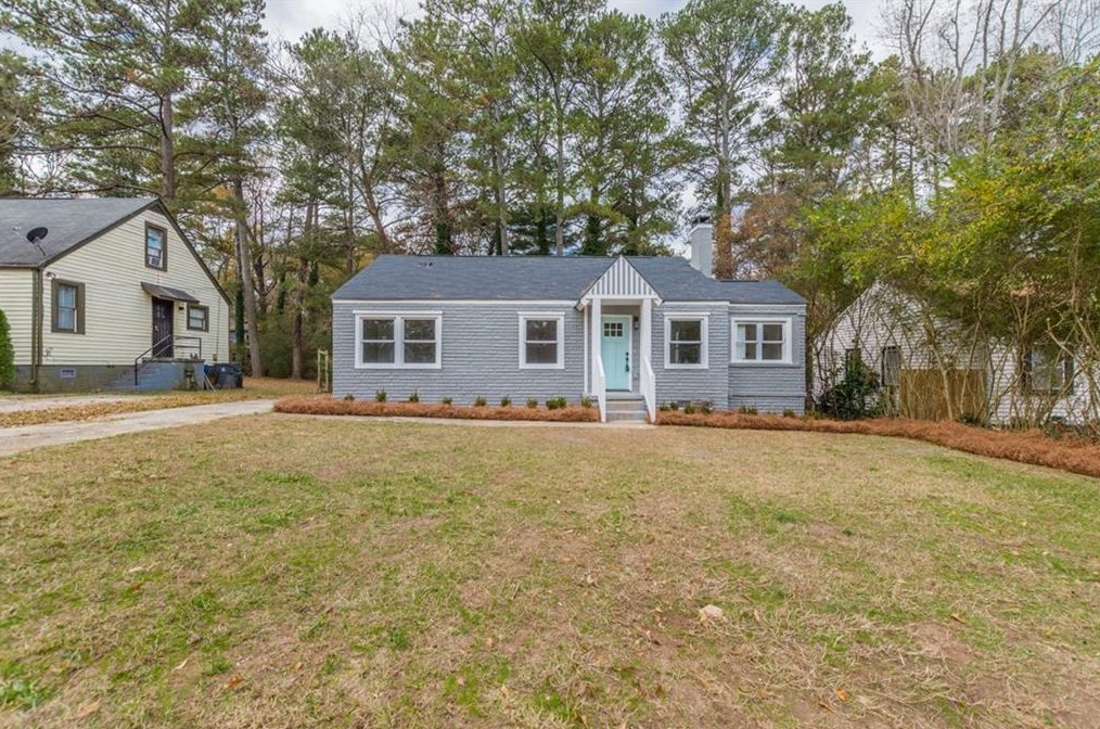 2127 Pinehurst Dr, Atlanta GA  30344-1118 exterior