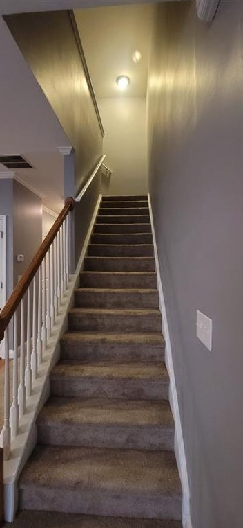 2911 Hillside Pl, Decatur GA  30034-7609 exterior