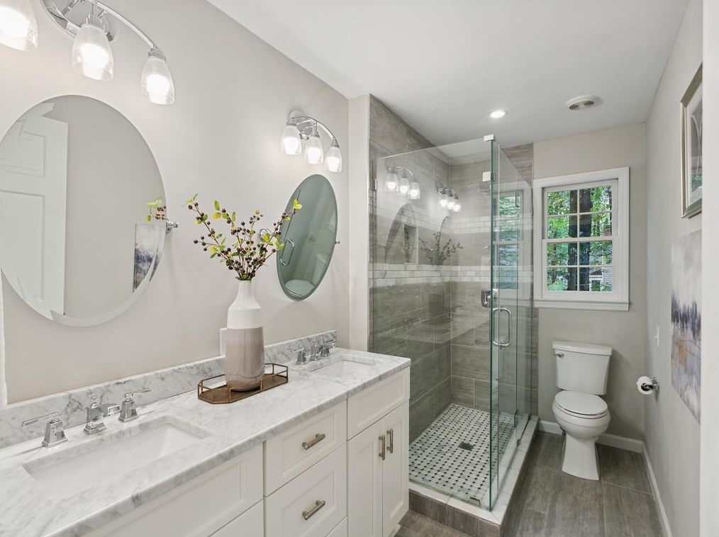 1020 Winding Creek Trl, Atlanta GA  30328-2845 exterior