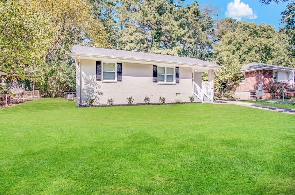 1146 Canal St, Decatur GA  30032-2303 exterior