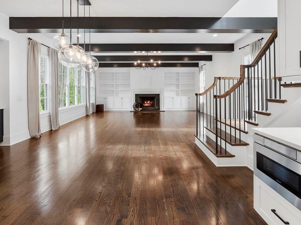 3091 Rhodenhaven Dr, Atlanta GA  30327-1225 exterior