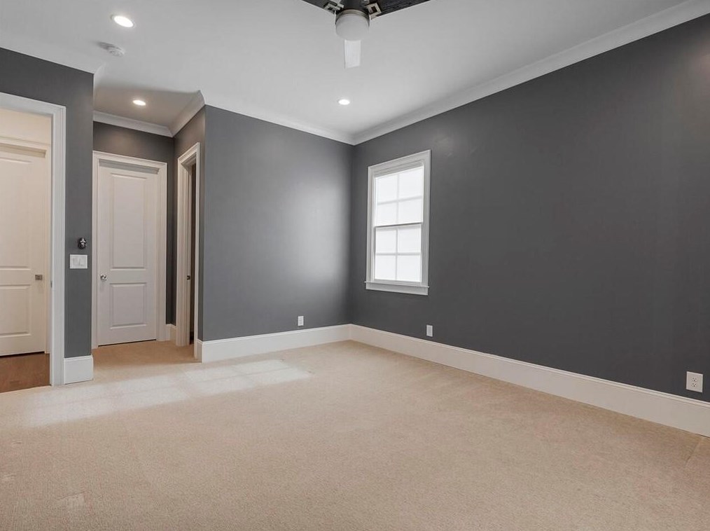 3091 Rhodenhaven Dr, Atlanta GA  30327-1225 exterior