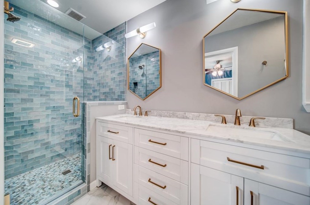 1826 Ramble Ct, Decatur GA  30033-1117 exterior