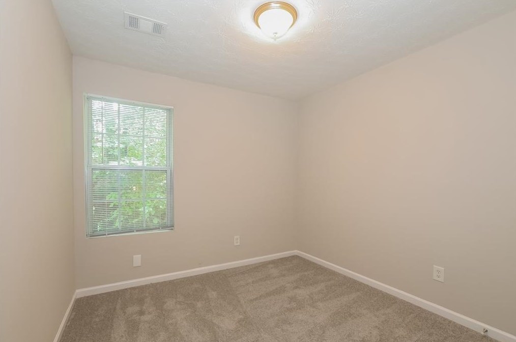 1541 Eastern Sunrise Ln, Decatur GA  30034-1690 exterior