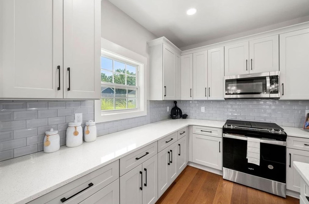 2448 Ml Bnd, Decatur GA 30034-1107 exterior