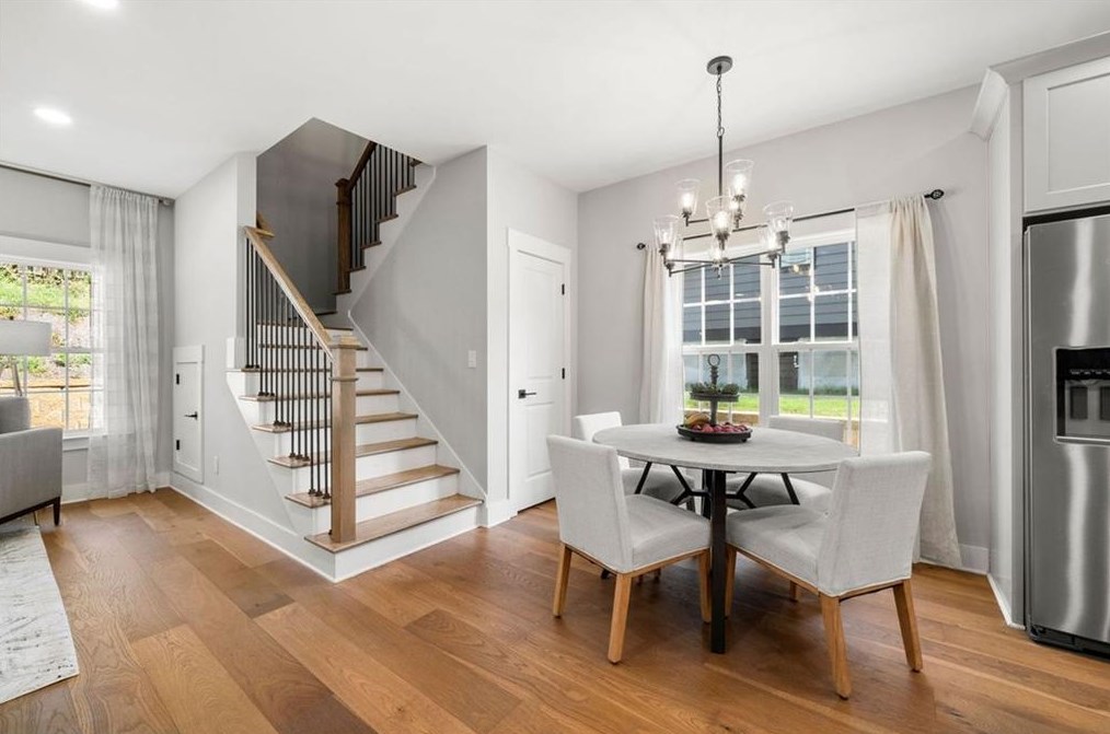 2448 Ml Bnd, Decatur GA 30034-1107 exterior