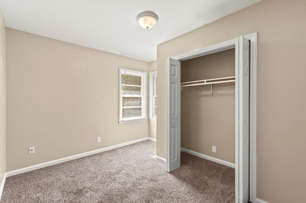 1403 Ruth Pl, Decatur GA  30035-1130 exterior