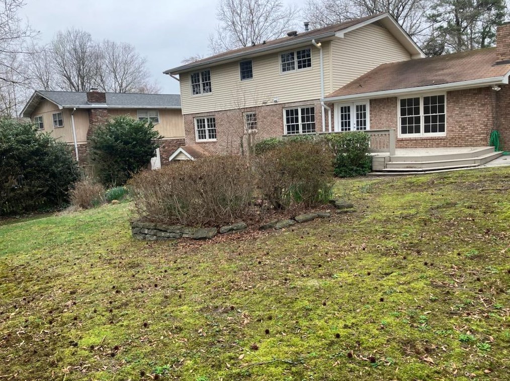 2009 Village North Rd, Atlanta GA  30338-5242 exterior