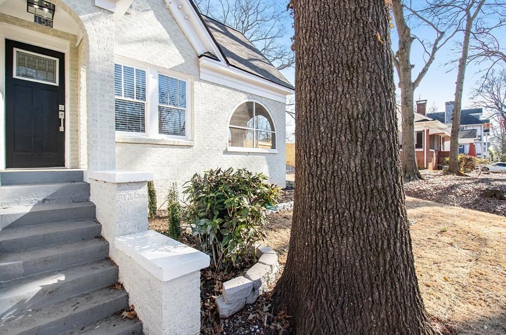 159 Whitefoord Ave, Atlanta GA  30307-2803 exterior