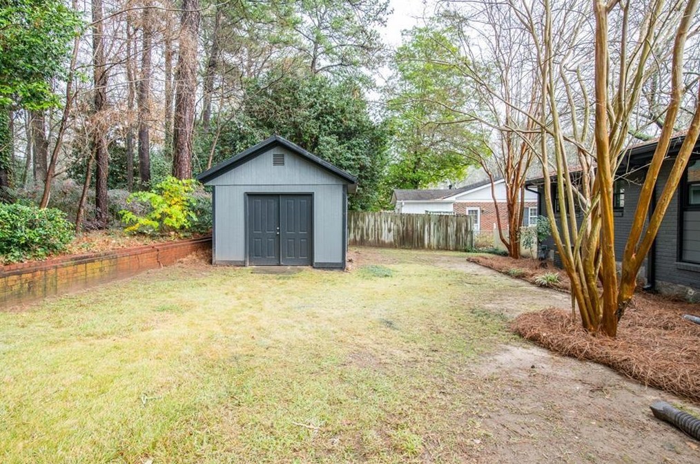 2824 Laurel Ridge Dr, Decatur GA  30033-3012 exterior