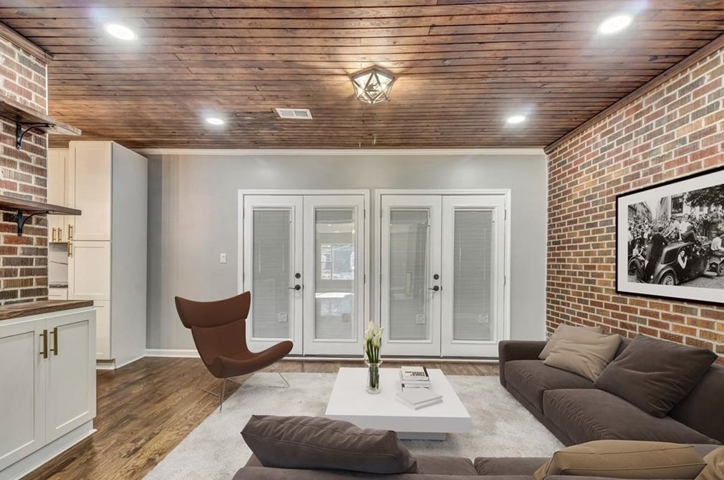 1556 Overland Ter, Atlanta GA  30317-2313 exterior