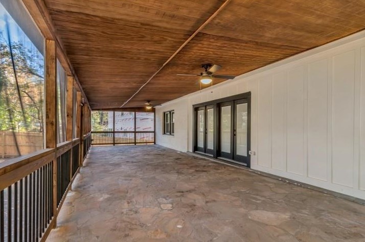 1556 Overland Ter, Atlanta GA  30317-2313 exterior