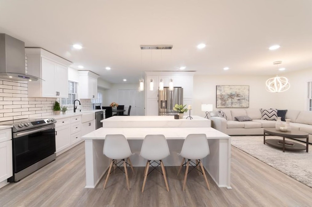 591 Lee Ann Dr, Smyrna GA  30082-3528 exterior