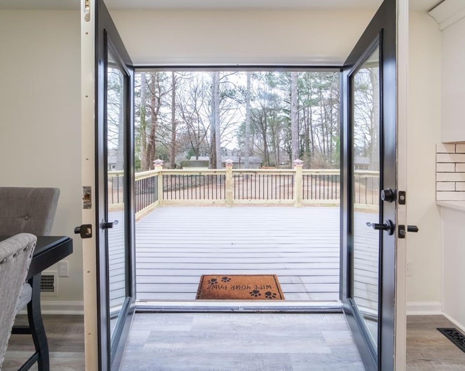 591 Lee Ann Dr, Smyrna GA  30082-3528 exterior