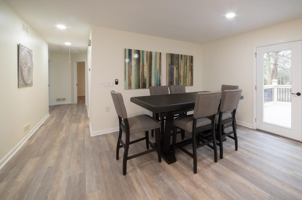 591 Lee Ann Dr, Smyrna GA  30082-3528 exterior