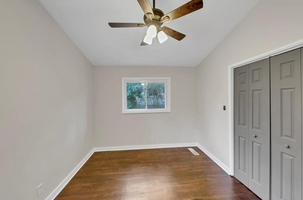 3126 Flamingo Dr, Decatur GA  30033-3931 exterior