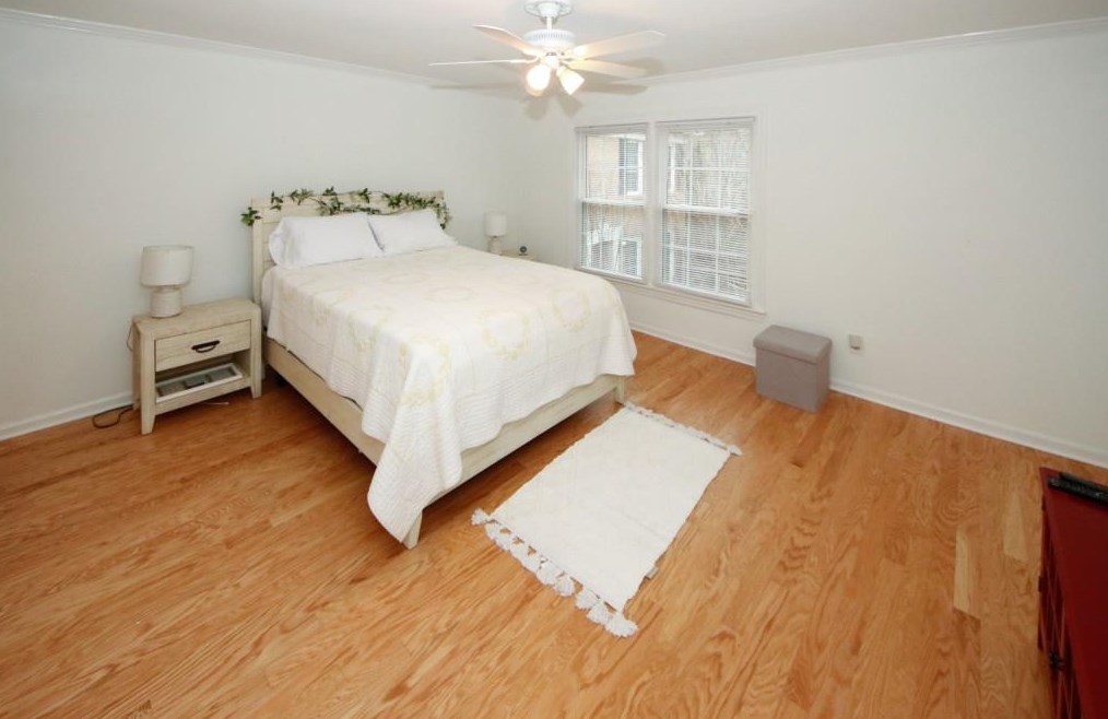 33 Mount Vernon Cir, Atlanta GA  30338-5433 exterior