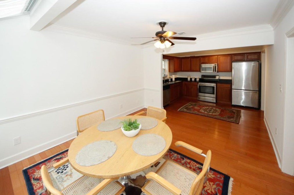 33 Mount Vernon Cir, Atlanta GA  30338-5433 exterior