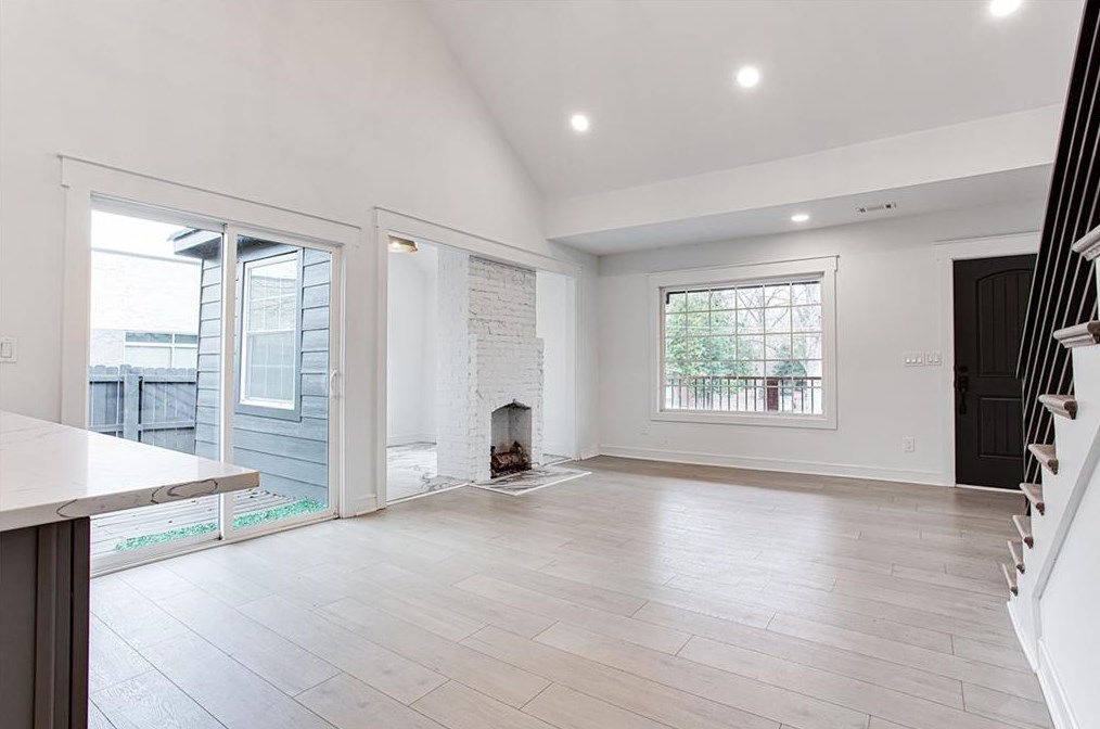 2491 Amelia Ave, Decatur GA  30032-3211 exterior