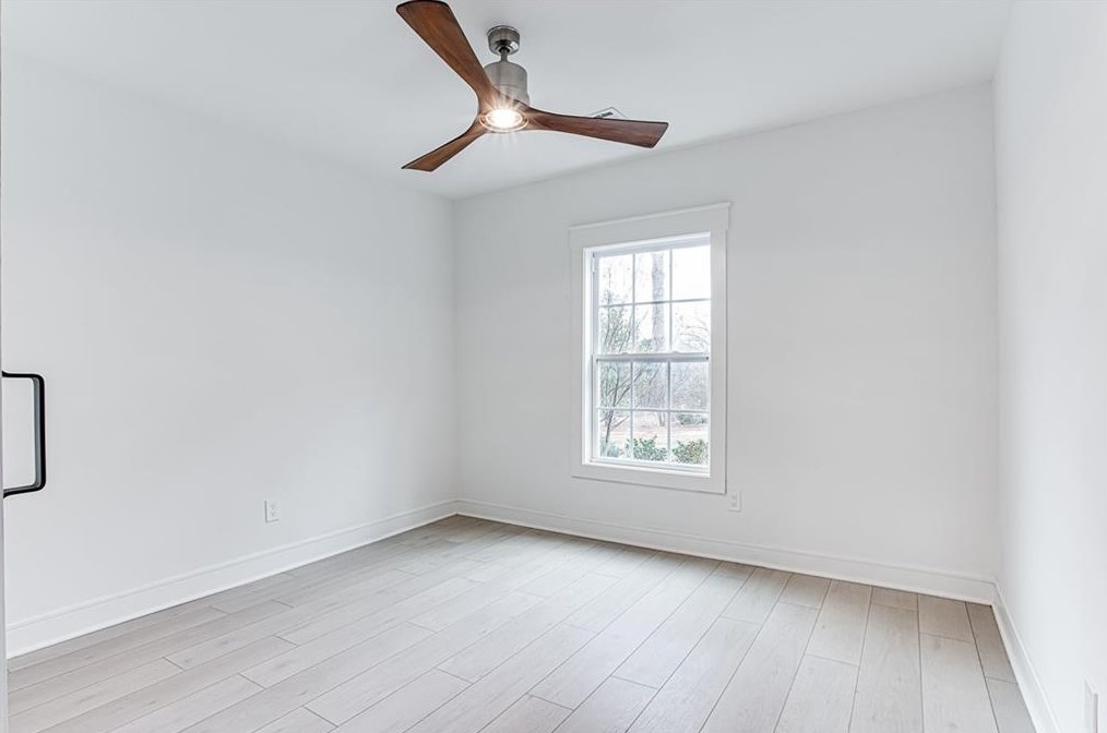 2491 Amelia Ave, Decatur GA  30032-3211 exterior