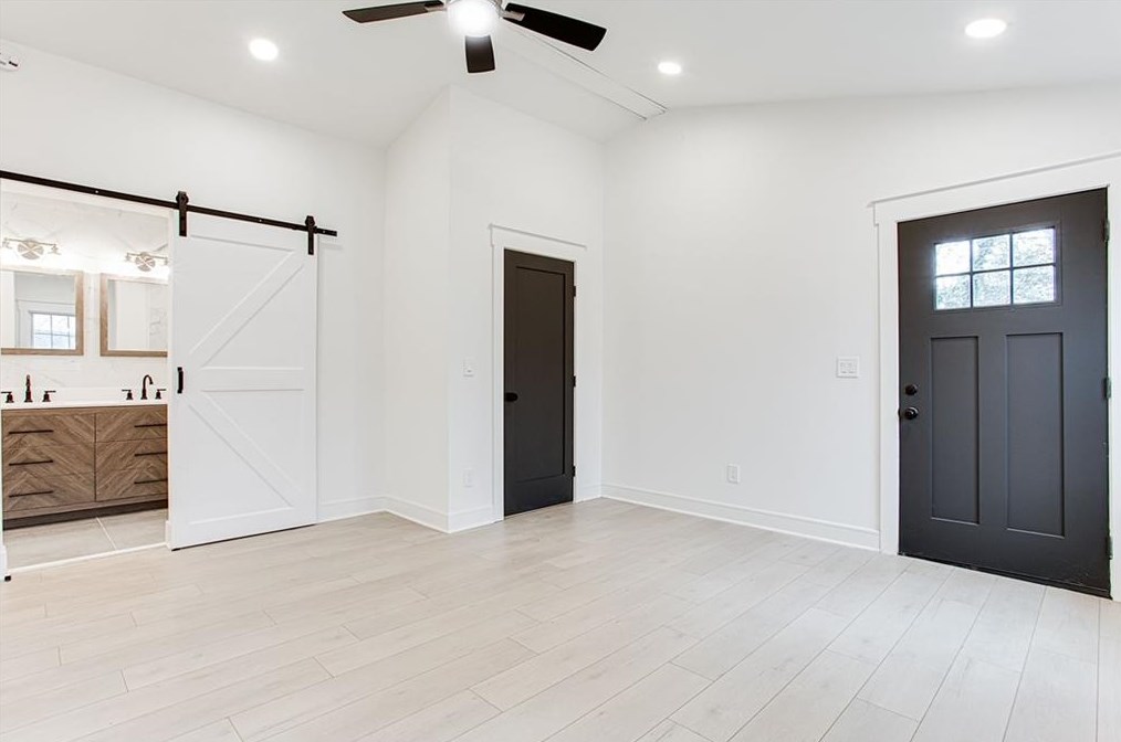 2491 Amelia Ave, Decatur GA  30032-3211 exterior