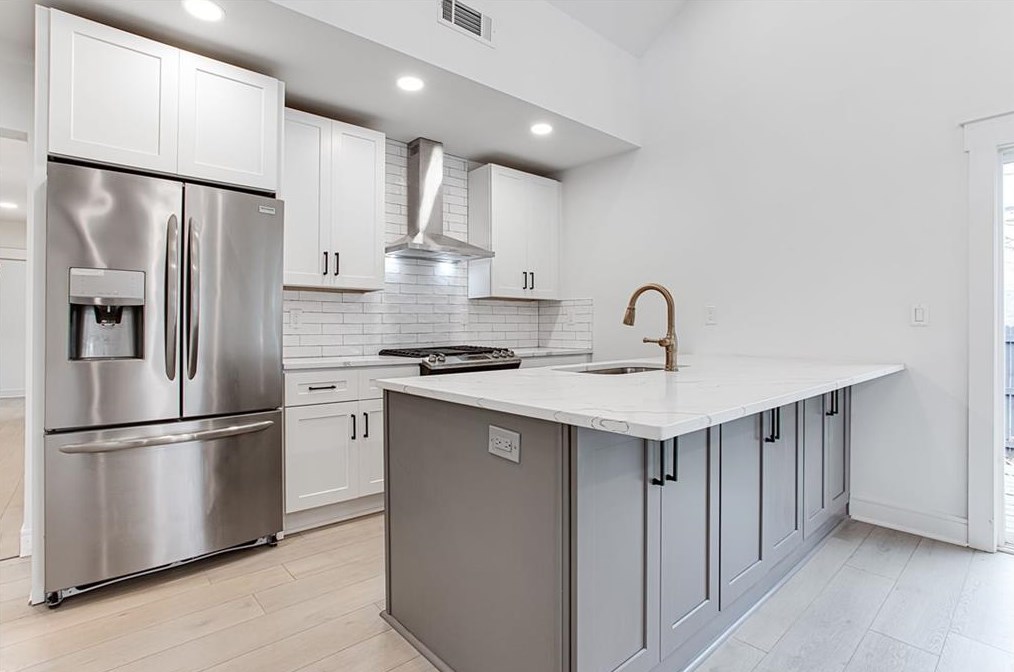 2491 Amelia Ave, Decatur GA  30032-3211 exterior