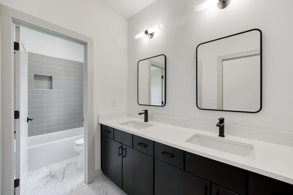 772 Scott Cir, Decatur GA  30033-4726 exterior