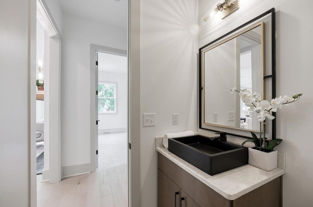 772 Scott Cir, Decatur GA  30033-4726 exterior