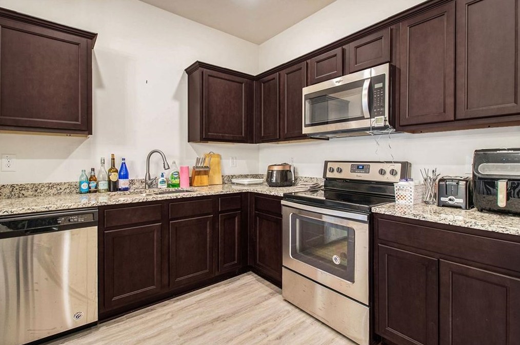 3147 Tarian Way, Decatur GA  30034 exterior