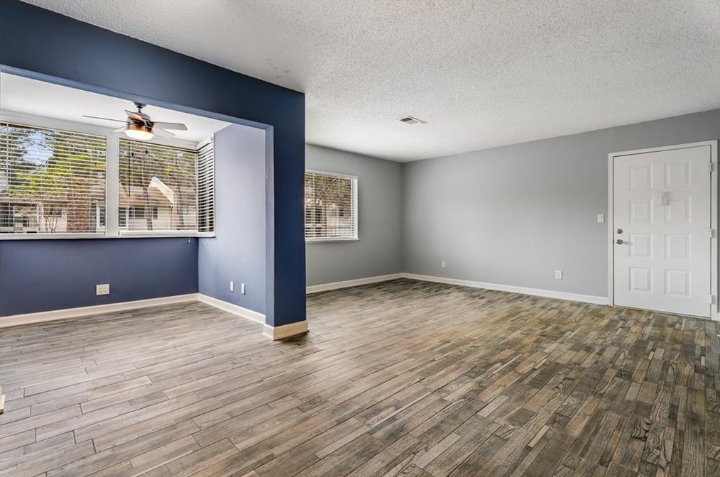 1403 Wingate Way, Atlanta GA  30350-4966 exterior