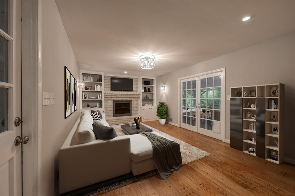 110 Wyndham Dr, Atlanta GA  30328-2045 exterior